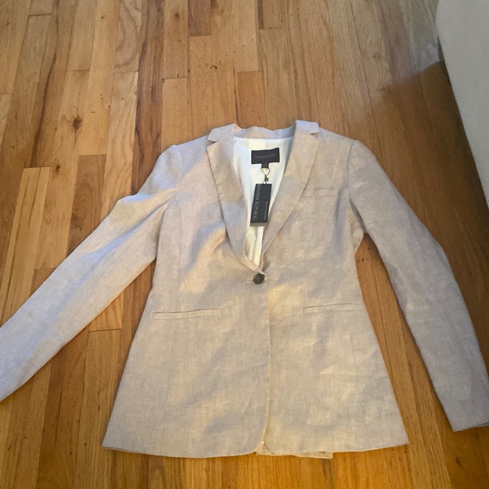 Banana Republic Women’s Long and Lean Blazer